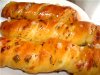 Как приготовить хлебные спиральки с сыром и травами?